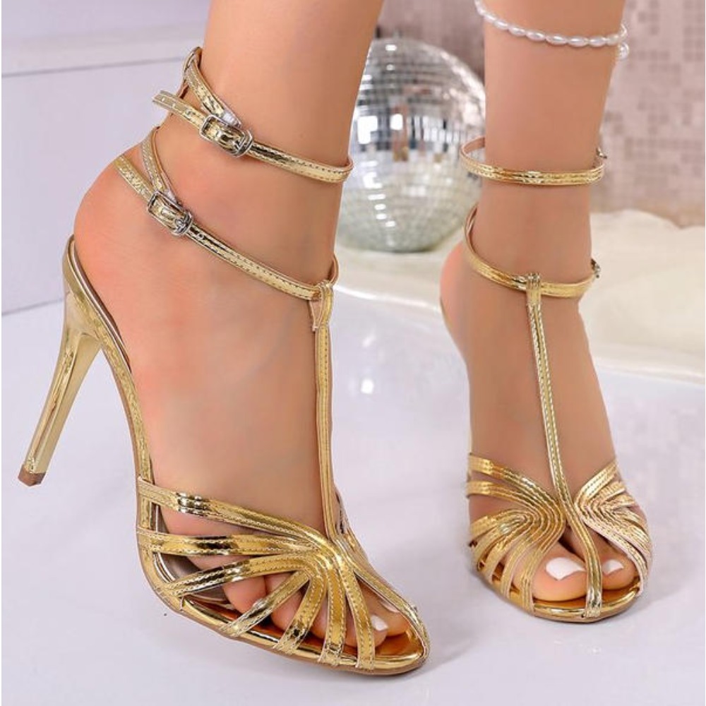 Street Fashion Rome - Sandal T-strap Model Kandang Terbaru 2026,