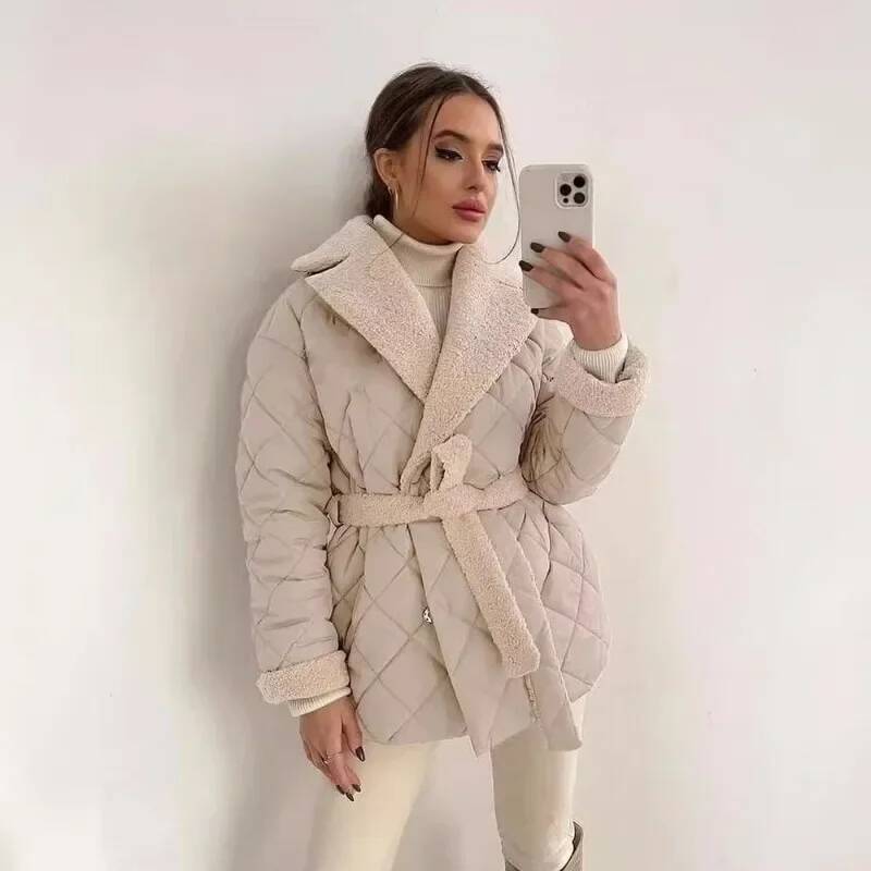 Street Fashion England - Jaket Wanita Elegan Berlapis Quilted dengan