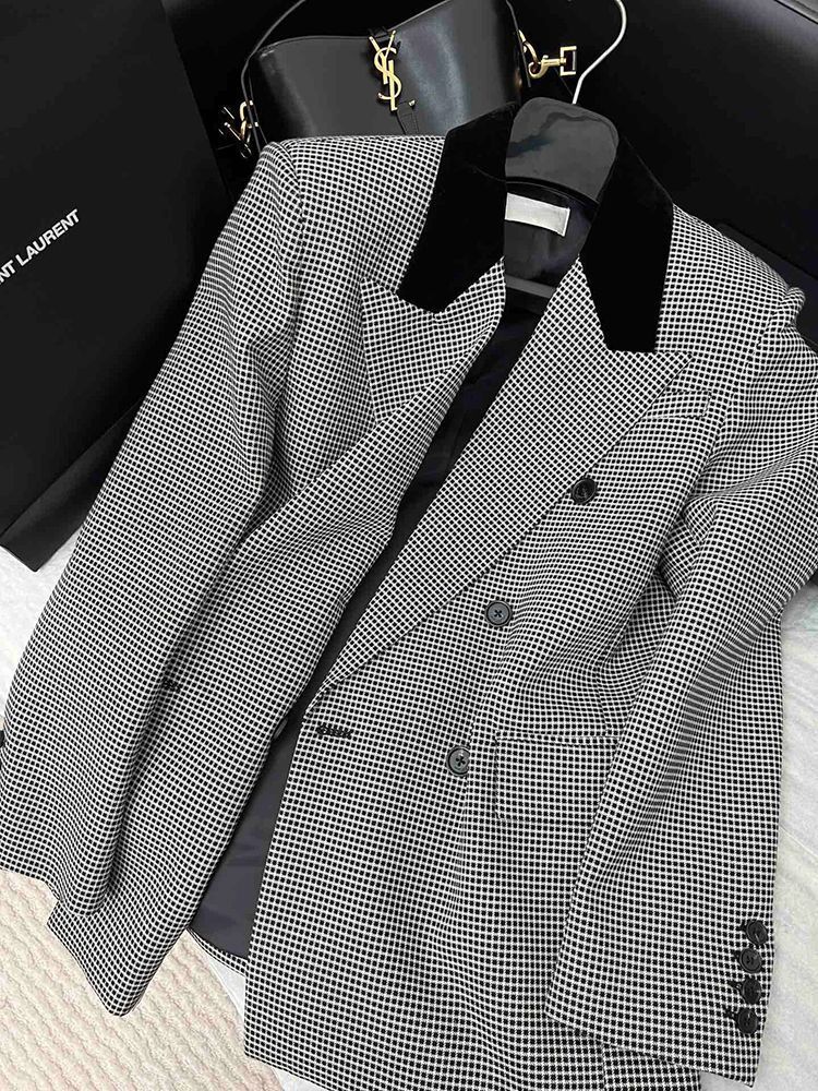 Street Fashion England - Blazer Gaya Jalanan Elegan Musim Semi