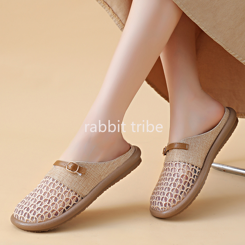Street Fashion Rome 2026 - Sandal Wanita Desainer Model Terbaru 2026