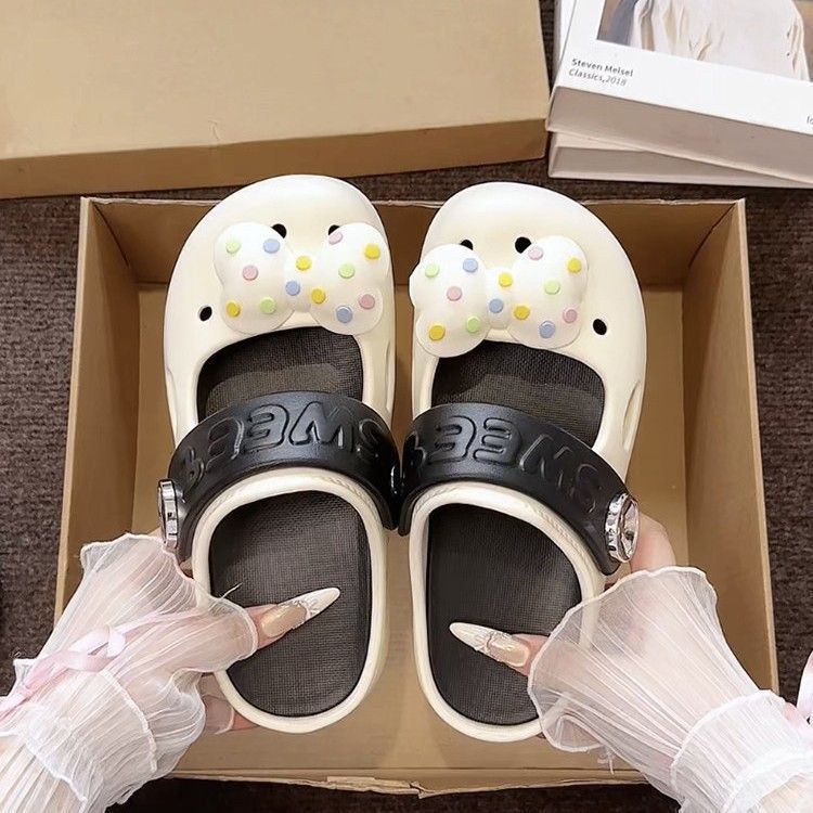 Sandal Kartun Lucu Terbaru 202 - Street Fashion Girl ulasan dan harga