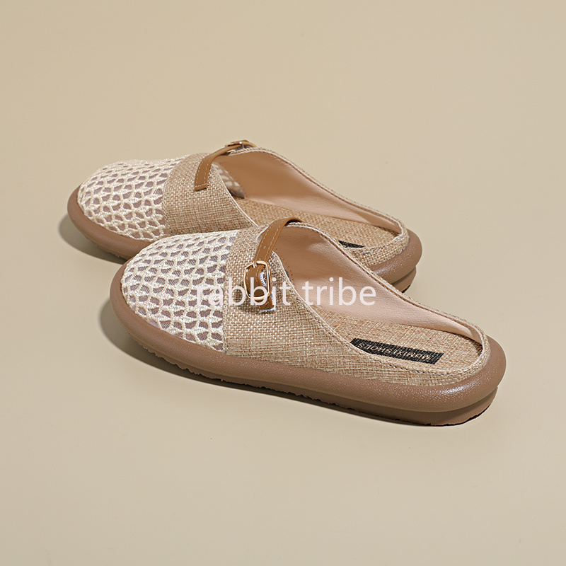 Sandal Wanita Desainer Model T - Street Fashion Rome 2026 ulasan dan harga
