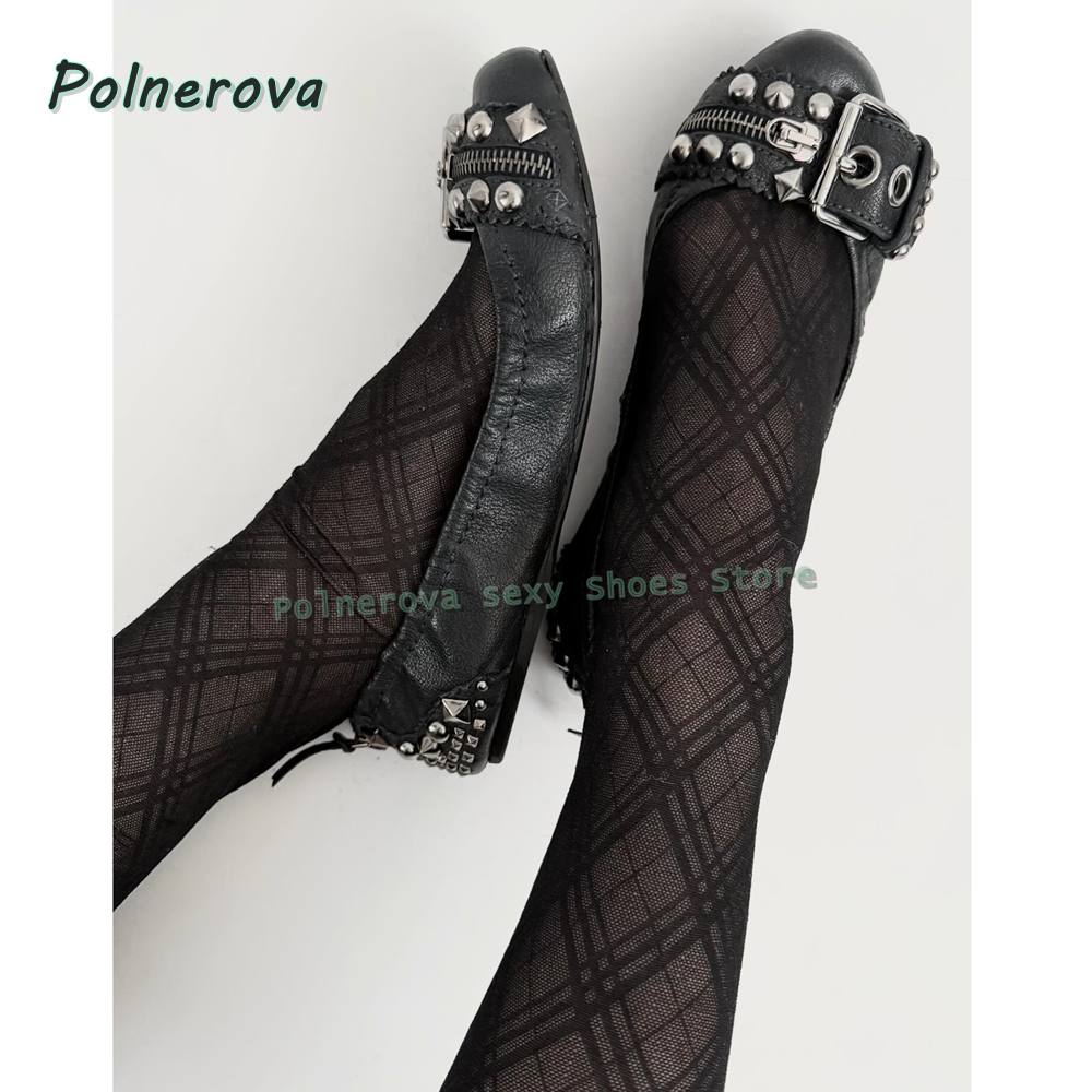 Sepatu Mary Jane dengan Gesper - Street Fashion Styles ulasan dan harga