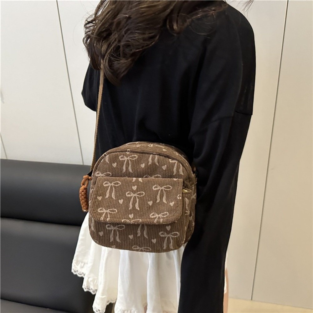Tas Selempang Kecil Wanita Bah - Street Fashion Girl ulasan dan harga