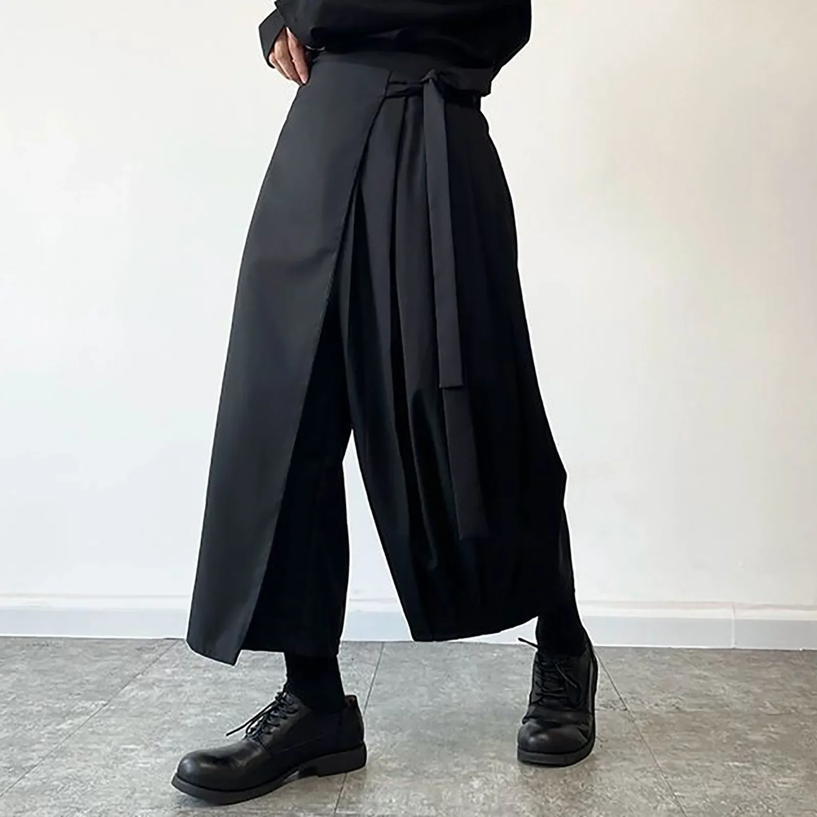 Celana Rok Pria Gaya Gelap Ret - Street Fashion Style Male ulasan dan harga