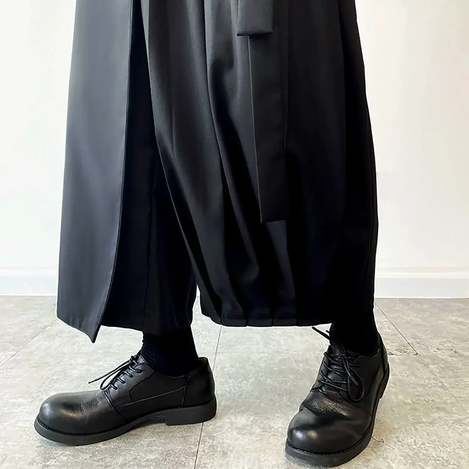 Celana Rok Pria Gaya Gelap Ret - Street Fashion Style Male ulasan dan harga